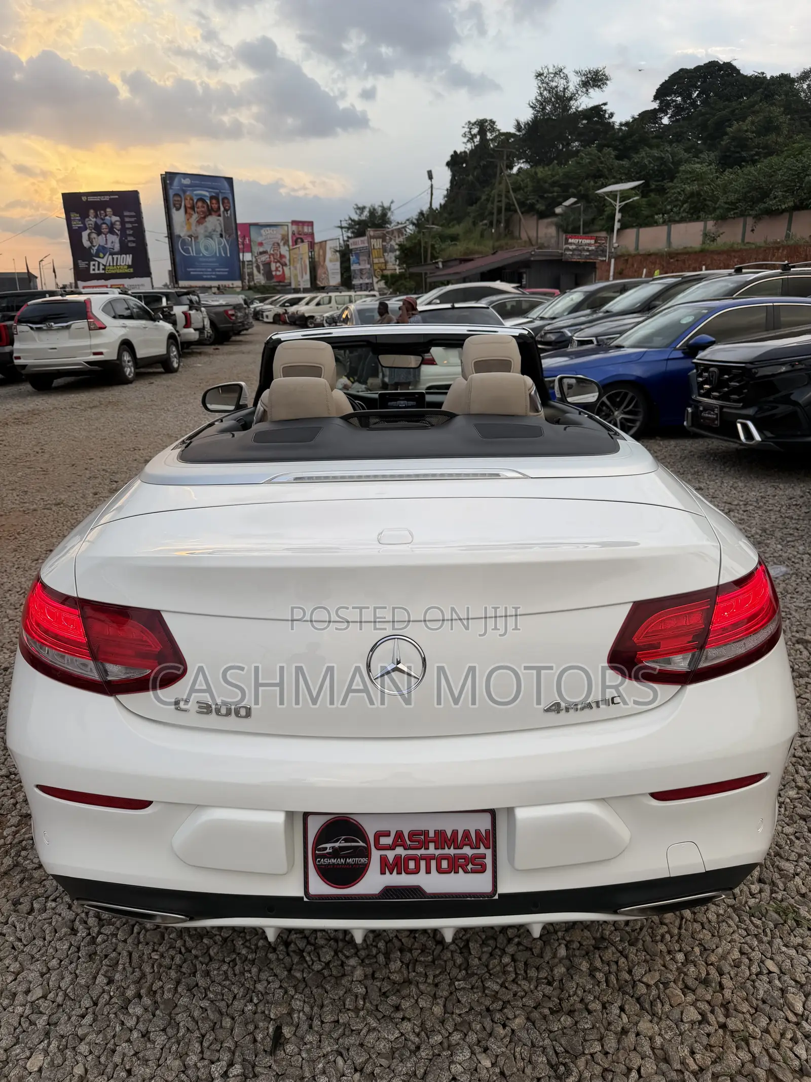 Mercedes-Benz C300 Luxury 4matic Sedan AWD (2.0L 4cyl 7A) 2017 White
