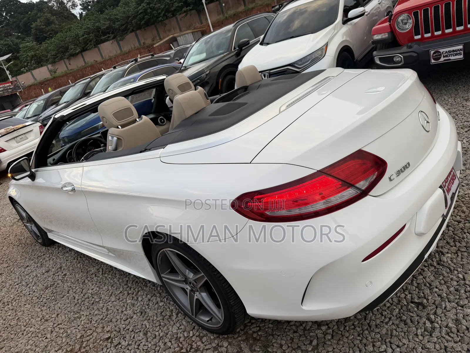 Mercedes-Benz C300 Luxury 4matic Sedan AWD (2.0L 4cyl 7A) 2017 White