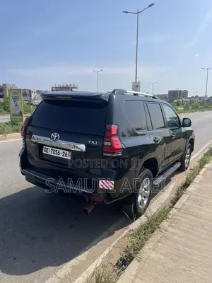 Toyota Land Cruiser Prado 2012 Black