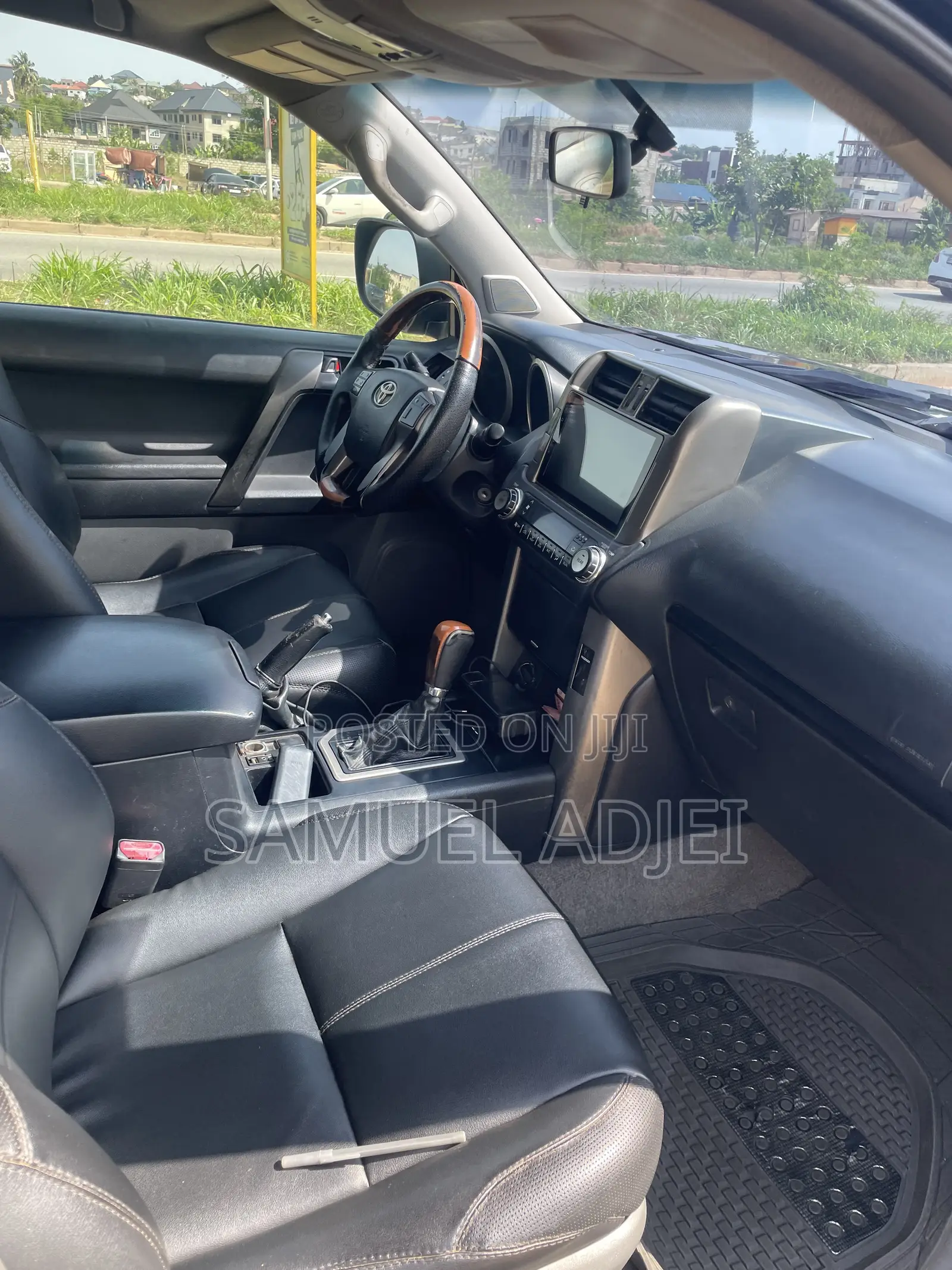 Toyota Land Cruiser Prado 2012 Black