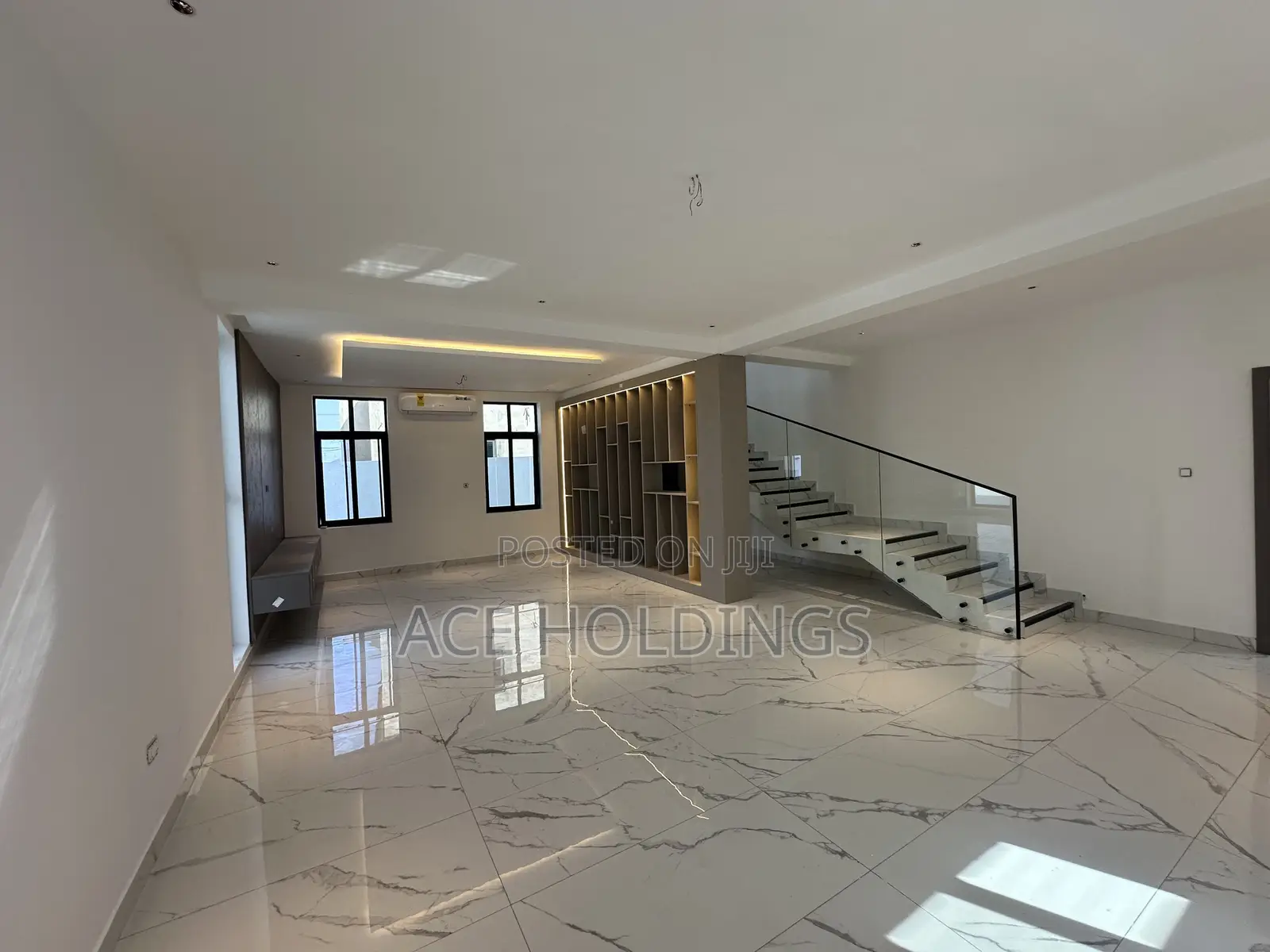 4bdrm Mansion in Amrahia for sale