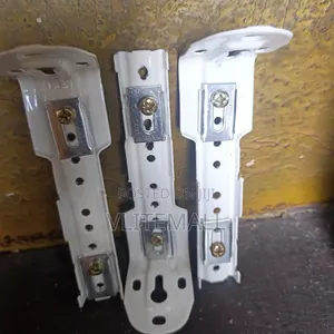 White Metal Curtain Track Brackets(2pcs)