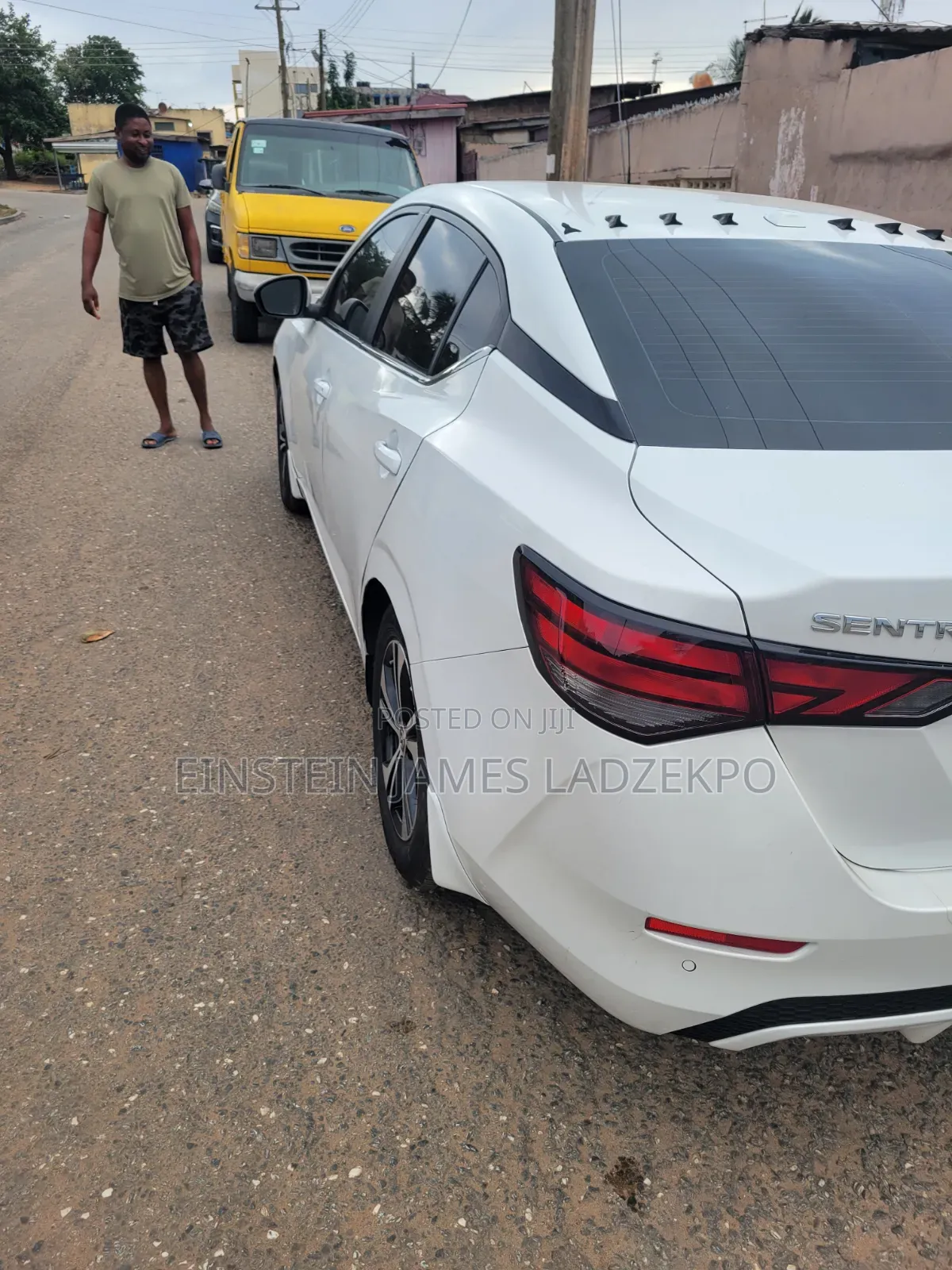 Nissan Sentra SV 2023 White