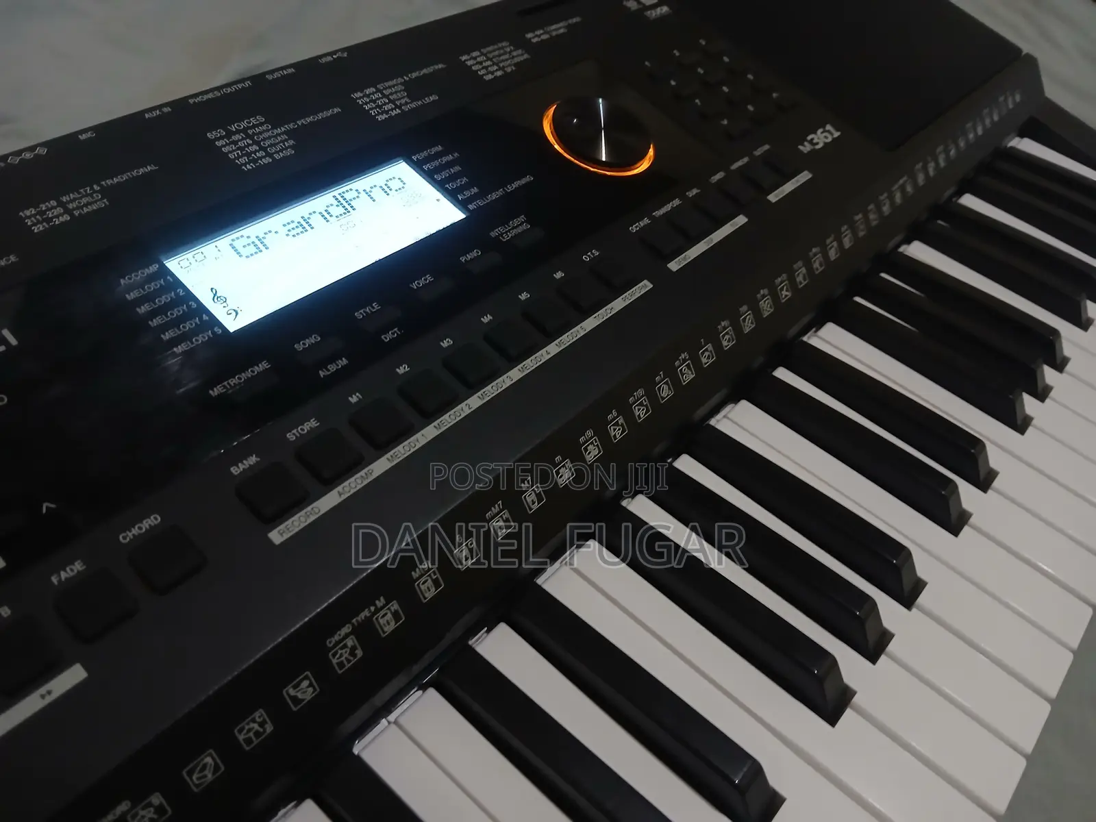 Medeli M361 Millenium Series 61-Keys Electronic Keyboard Slightly Used