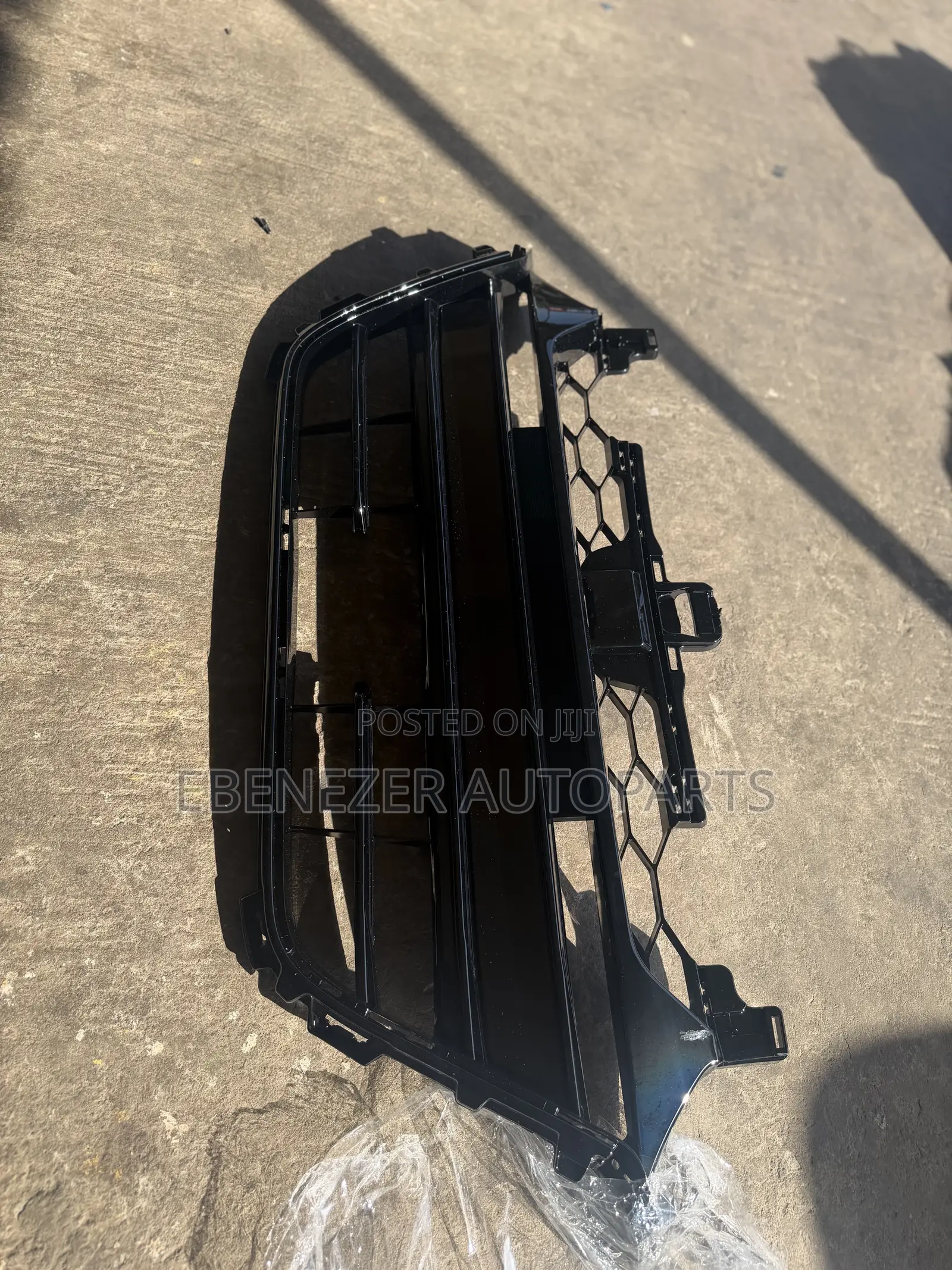 Honda Accord Lower Down Shells Grille 2018 2019 2020 2021 2022