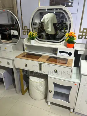 Vanity Dressing Mirror
