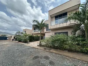 4bdrm House in Oyarifa for sale