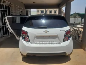 Chevrolet Sonic 2014 White