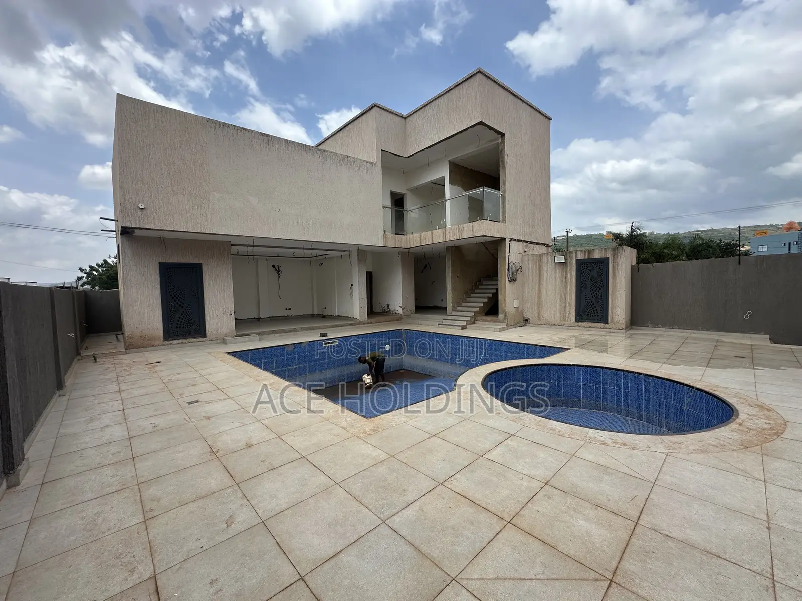 4bdrm House in Oyarifa for sale