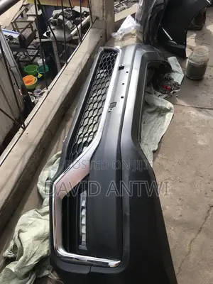 CR-V 2024 Complete Number and Front Grille Available