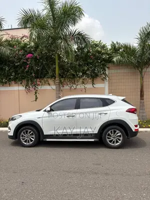 Hyundai Tucson Limited AWD 2016 White