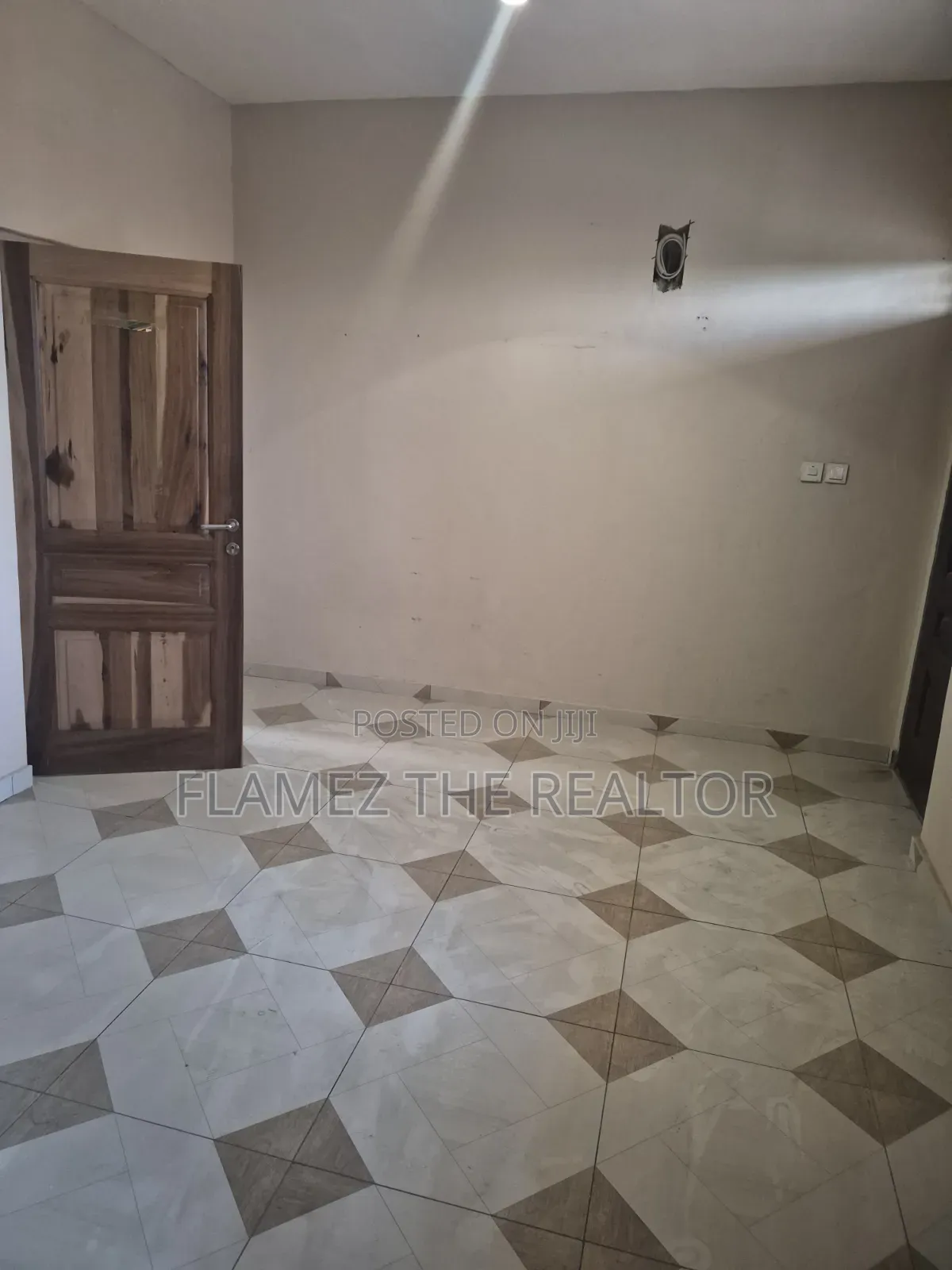 1bdrm Apartment in Kutunse Satellite, Amasaman for rent