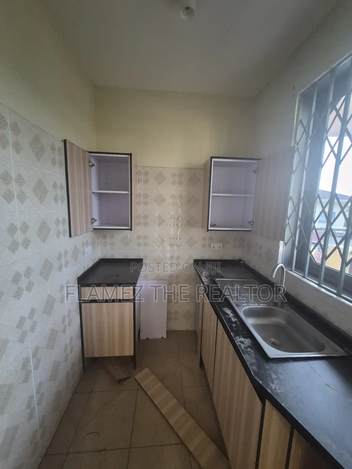 1bdrm Apartment in Kutunse Satellite, Amasaman for rent