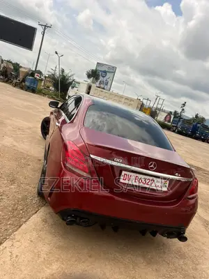 Mercedes-Benz C300 Base 4Matic Sedan AWD (2.0L 4cyl 7A) 2016 Red