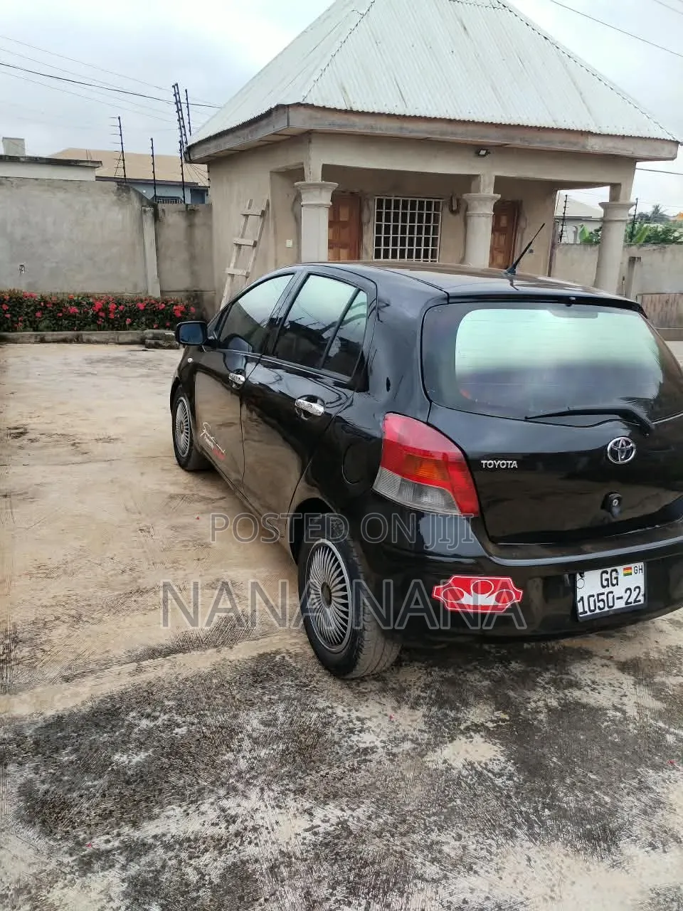 Toyota Yaris 2010 Black