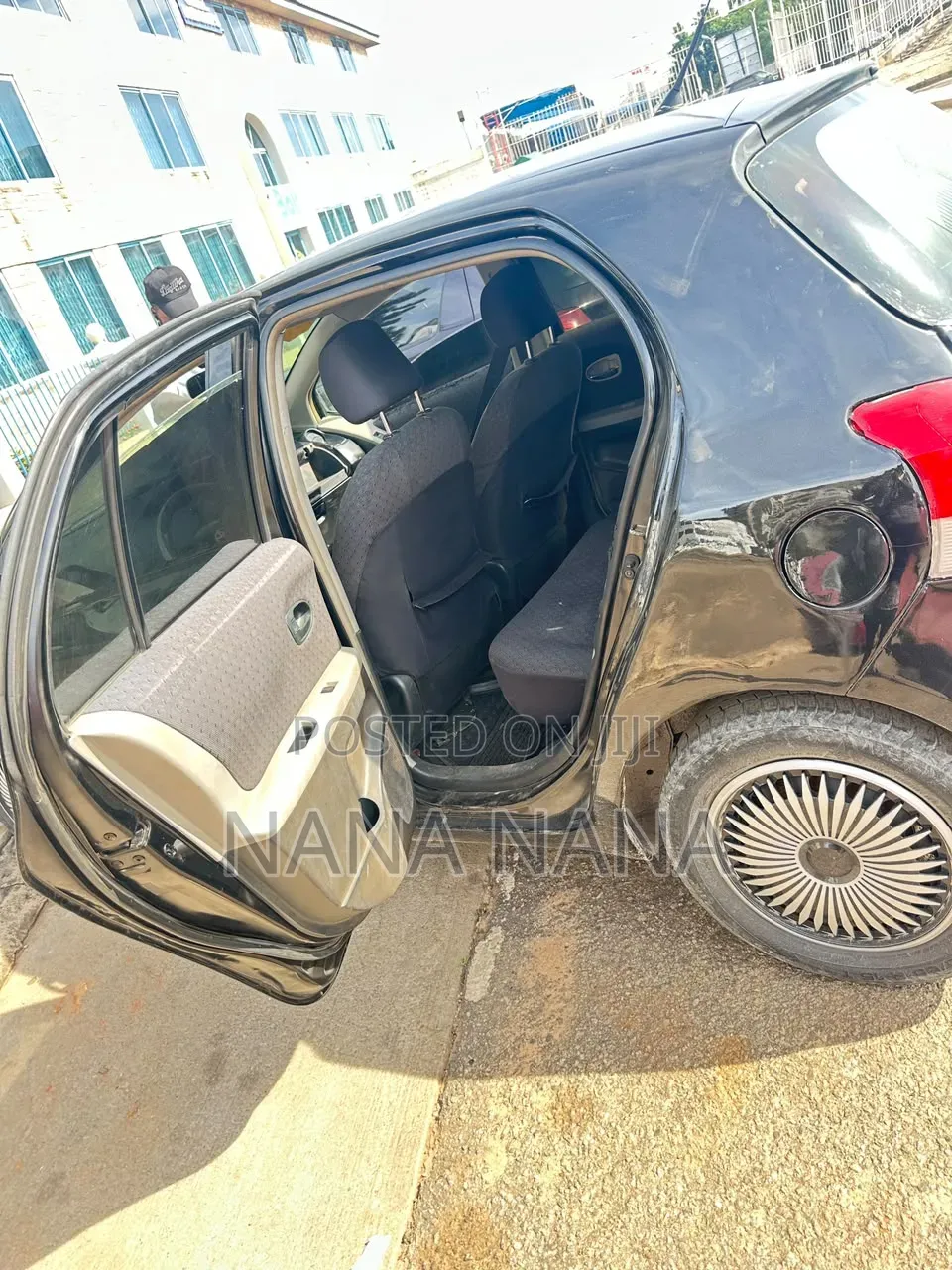 Toyota Yaris 2010 Black