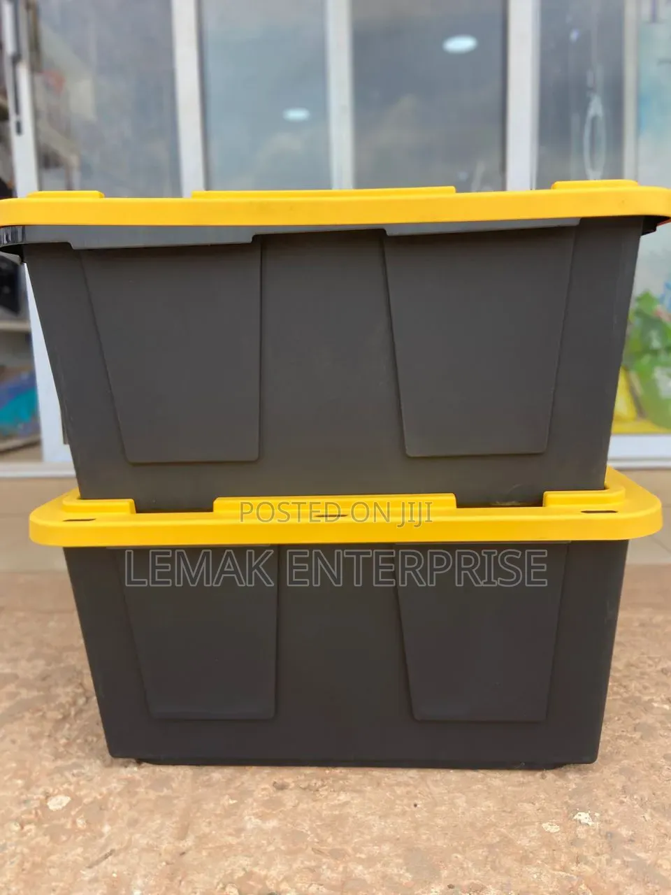 27-Gallon Heavy-Duty Plastic Storage Containers
