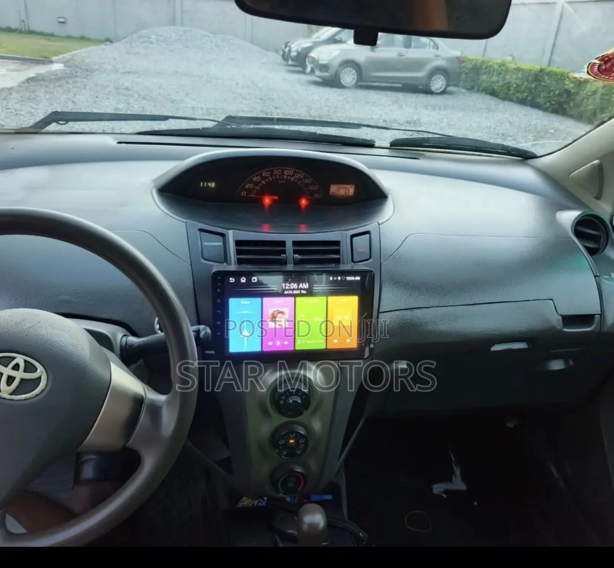 Toyota Vitz 2010 Blue
