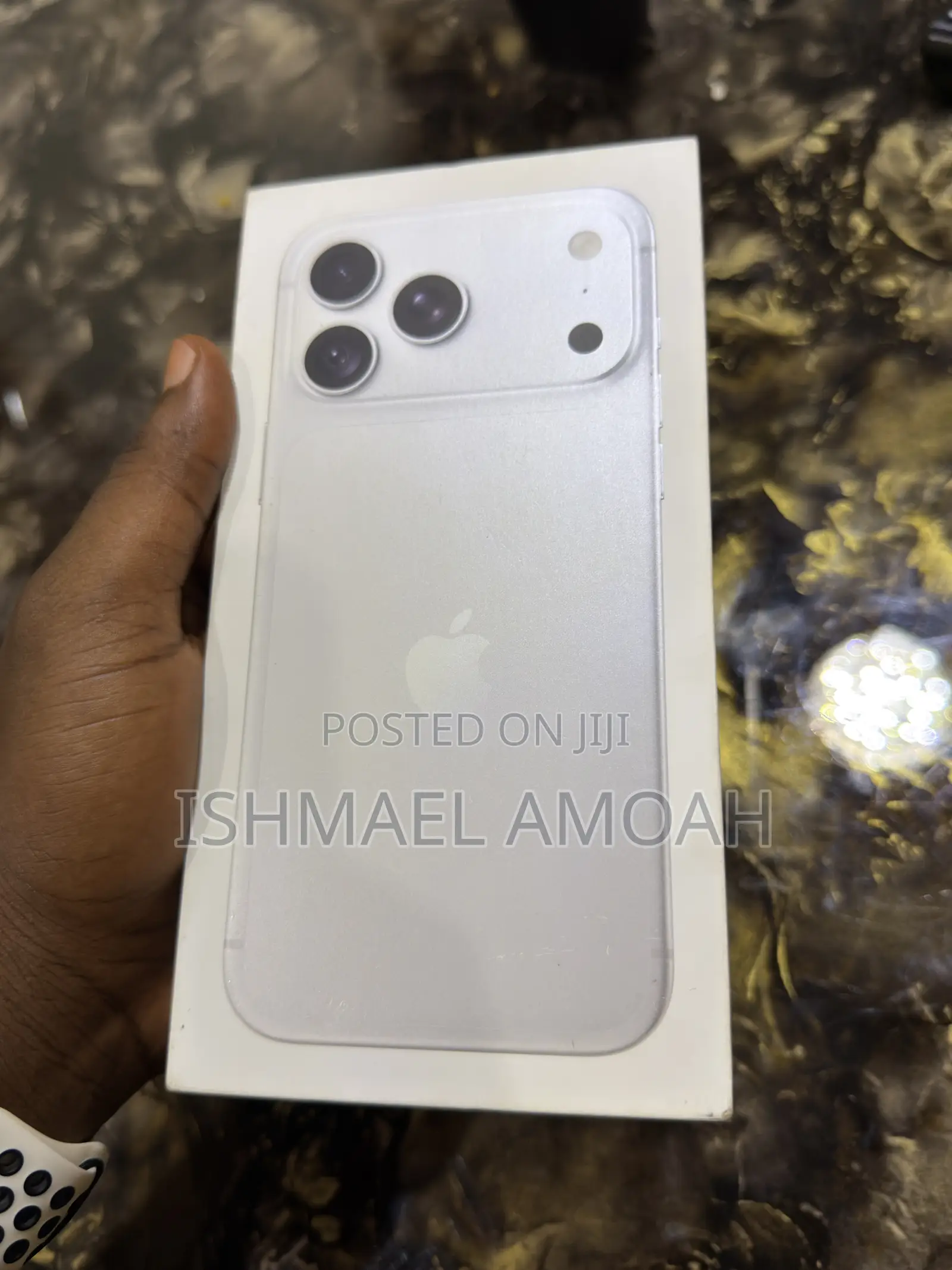 New Apple iPhone 18 Pro Max 256 GB Silver