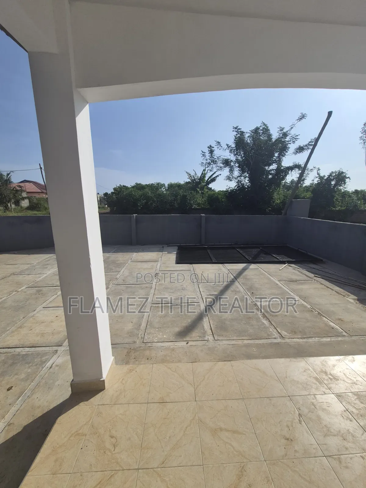 3bdrm Duplex in Acp Franco, Pokuase for sale