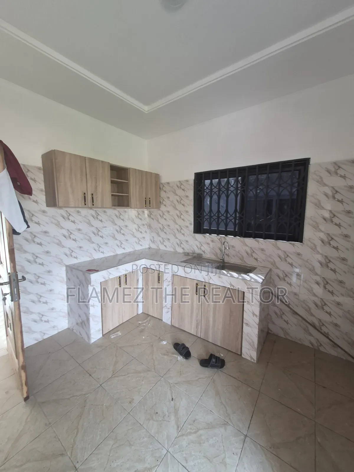 3bdrm Duplex in Acp Franco, Pokuase for sale