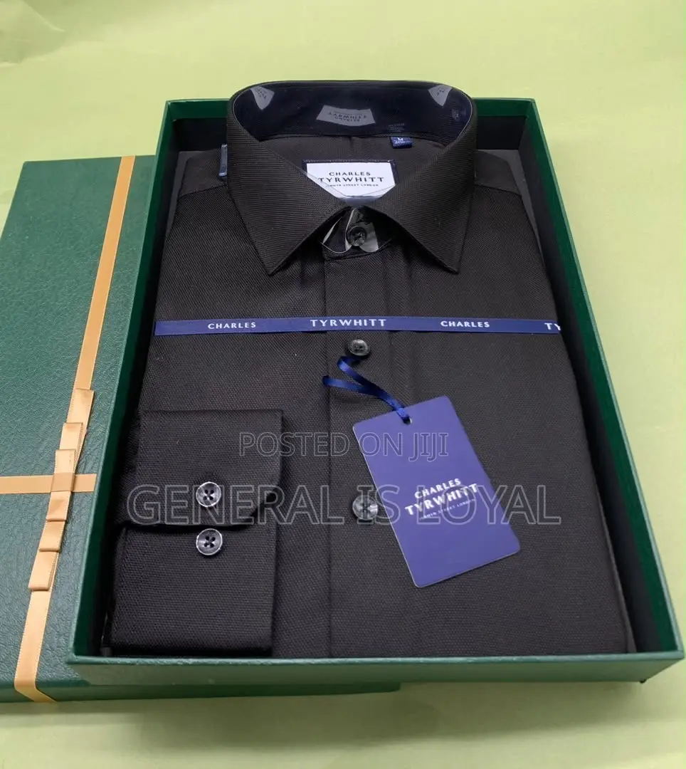 Charles Tyrwhitt Men Black Long Sleeve