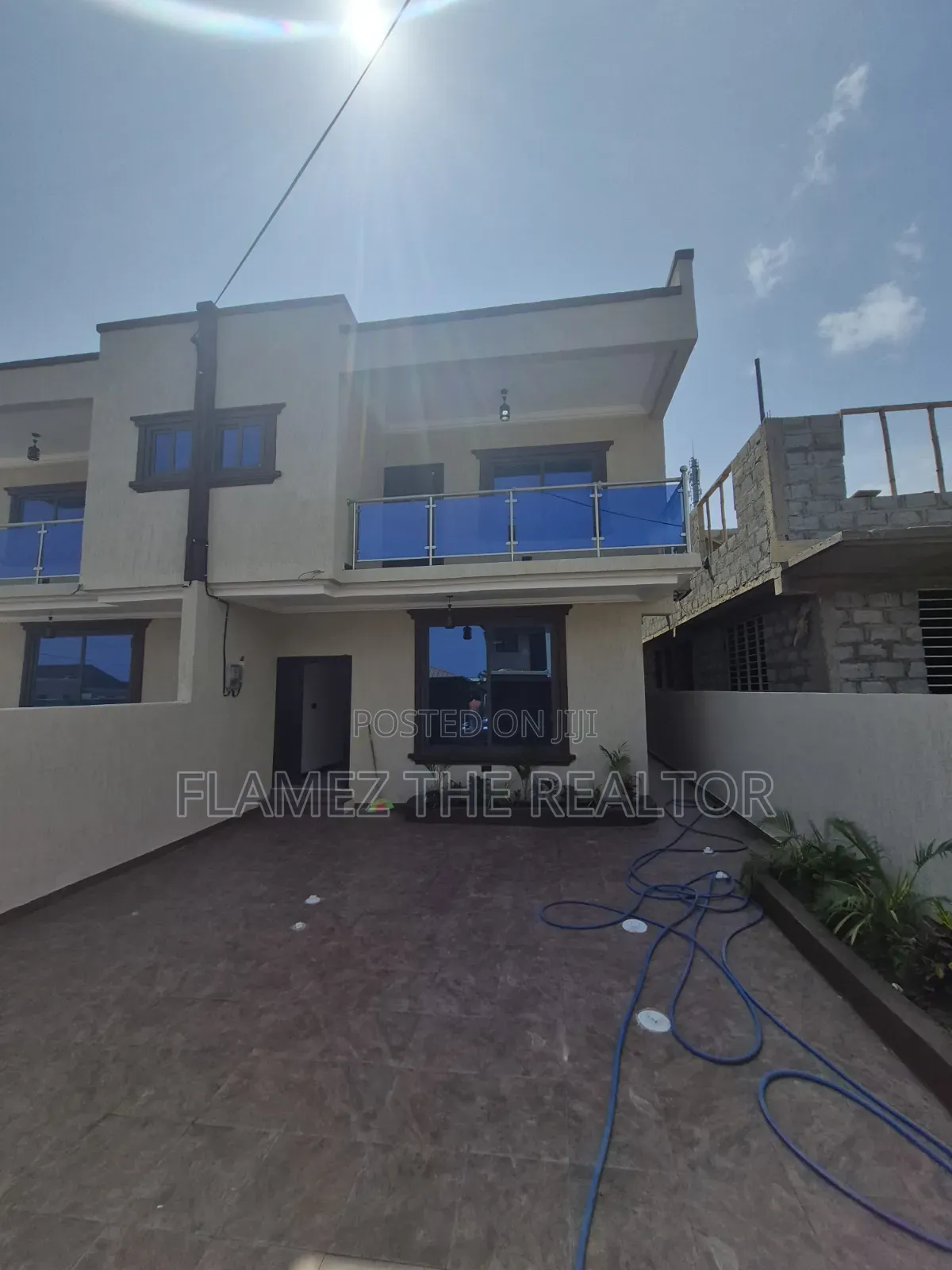 3bdrm Duplex in Acp Franco, Pokuase for sale