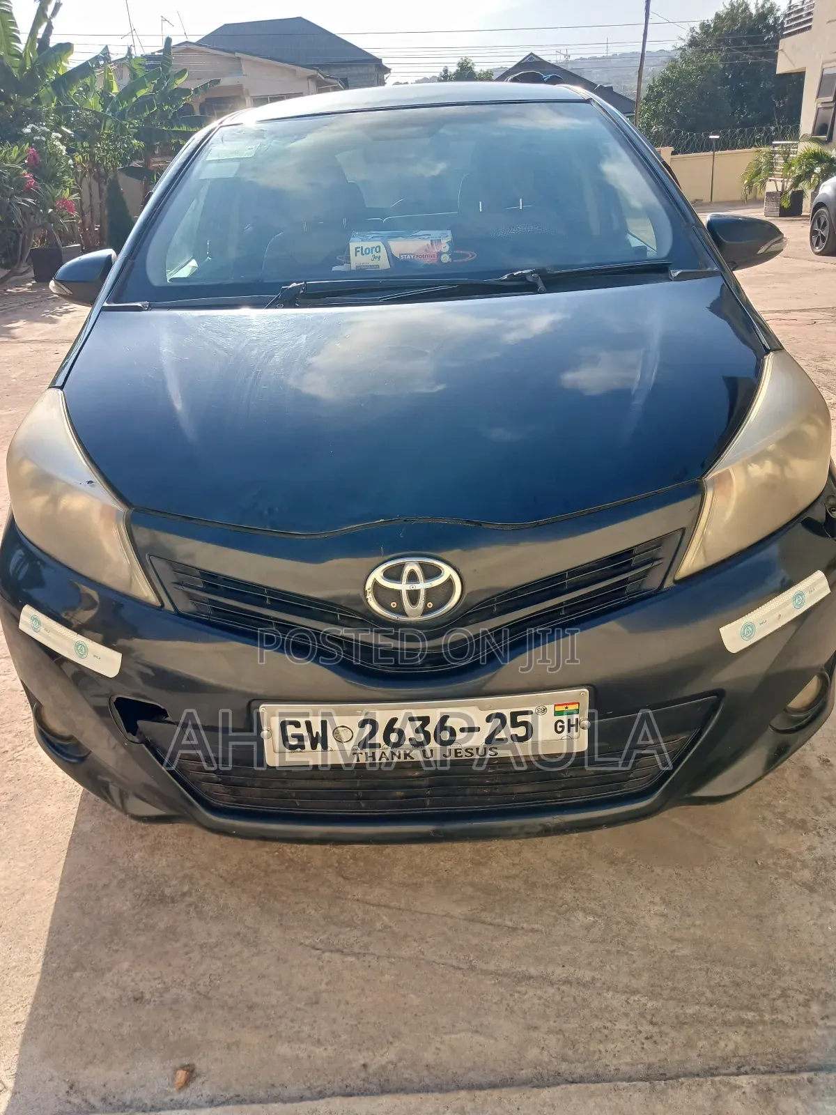 Toyota Vitz 1.3 AWD 3dr 2012 Black