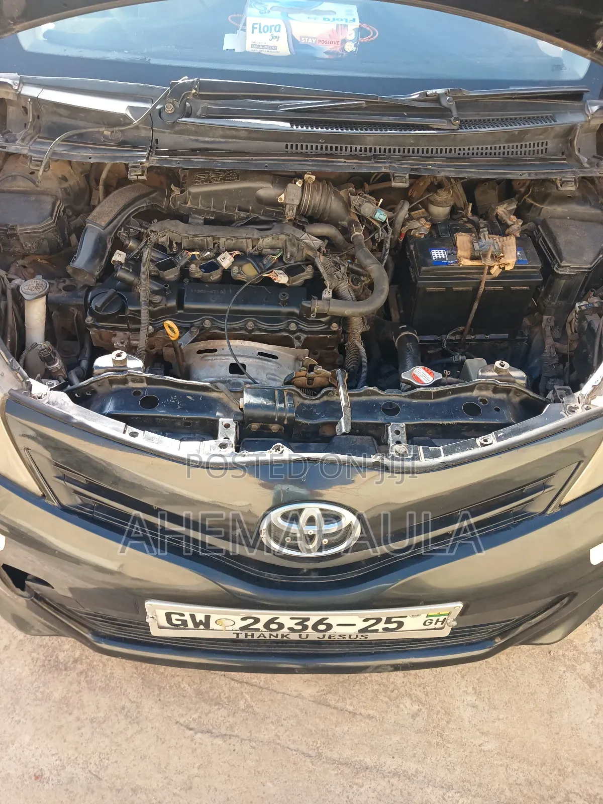 Toyota Vitz 1.3 AWD 3dr 2012 Black