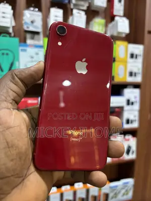 Apple iPhone XR 64 GB Red