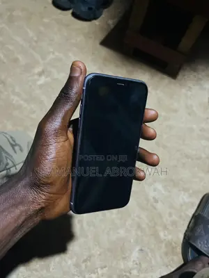 Apple iPhone 11 128 GB Purple