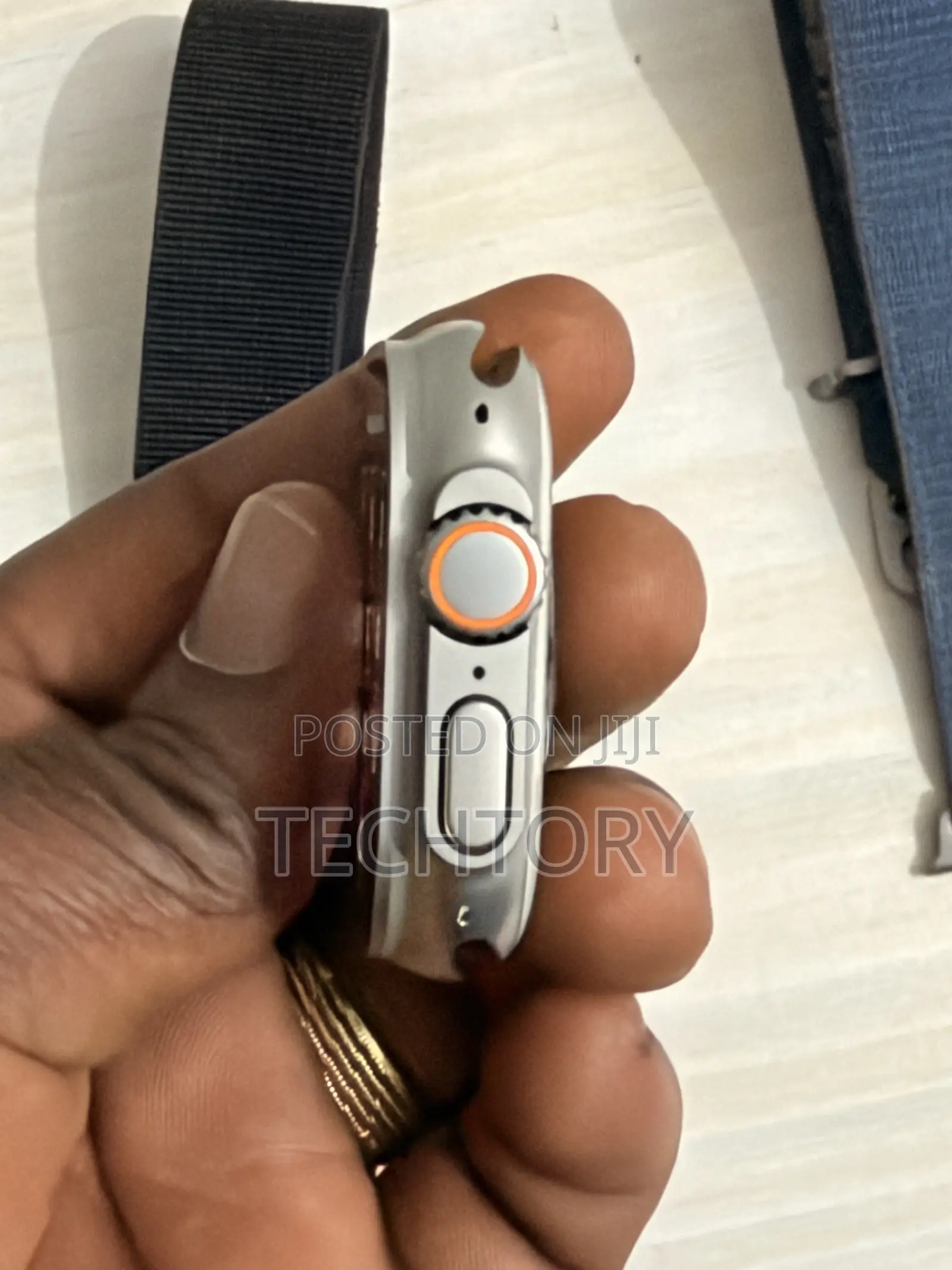 Apple Watch Ultra 2