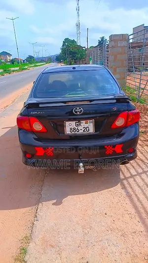 Toyota Corolla LE 4dr Sedan (1.8L 4cyl 4A) 2012 Black