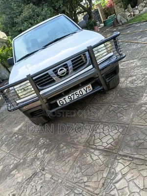 Nissan Hardbody 2007 Off white