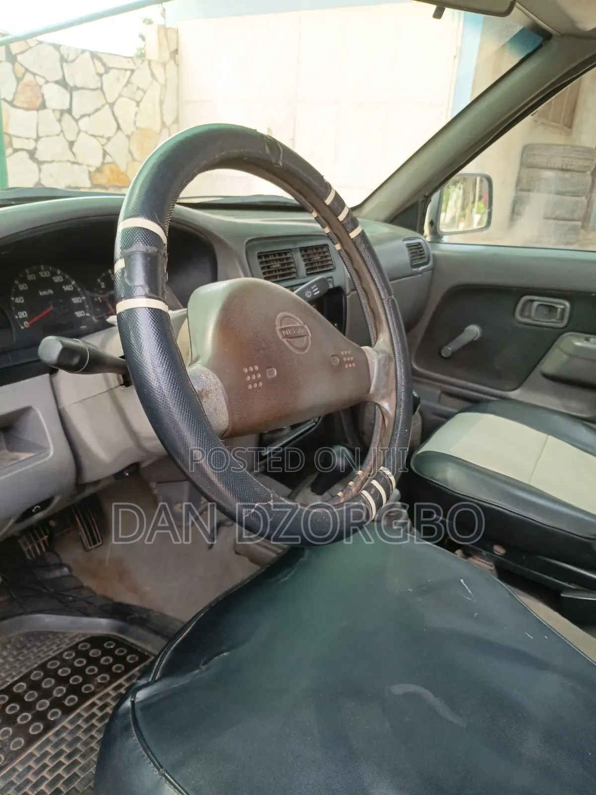 Nissan Hardbody 2007 Off white