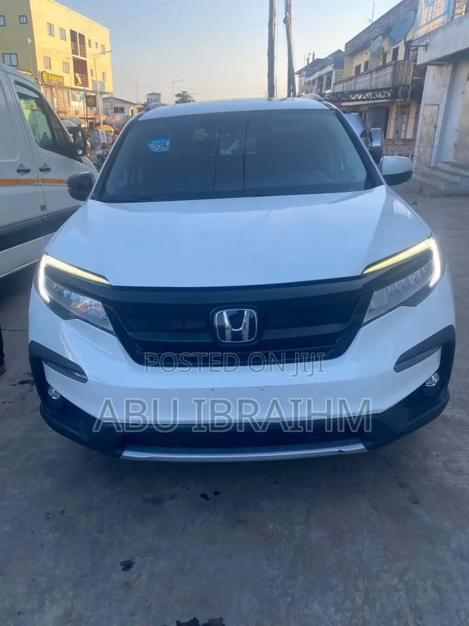 Honda Pilot Touring AWD 2019 White