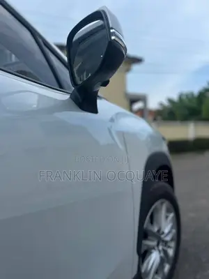 Toyota Corolla Cross XLE 2025 White