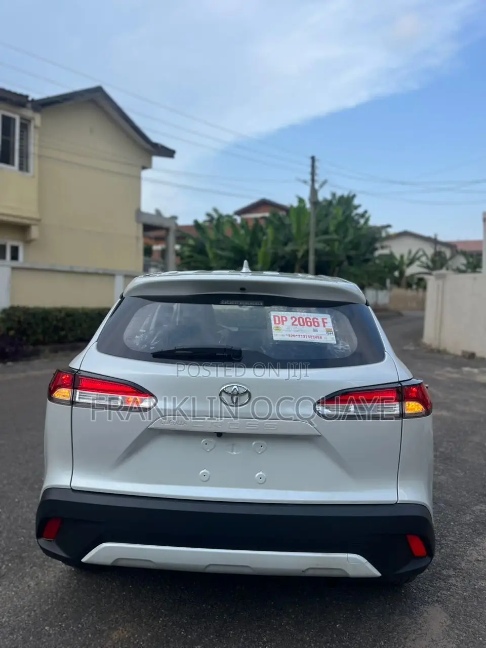 Toyota Corolla Cross XLE 2025 White