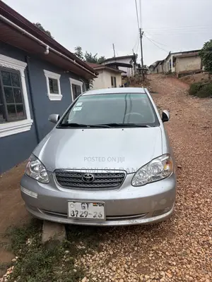 Toyota Corolla L 4-Speed Automatic 2013 Gray