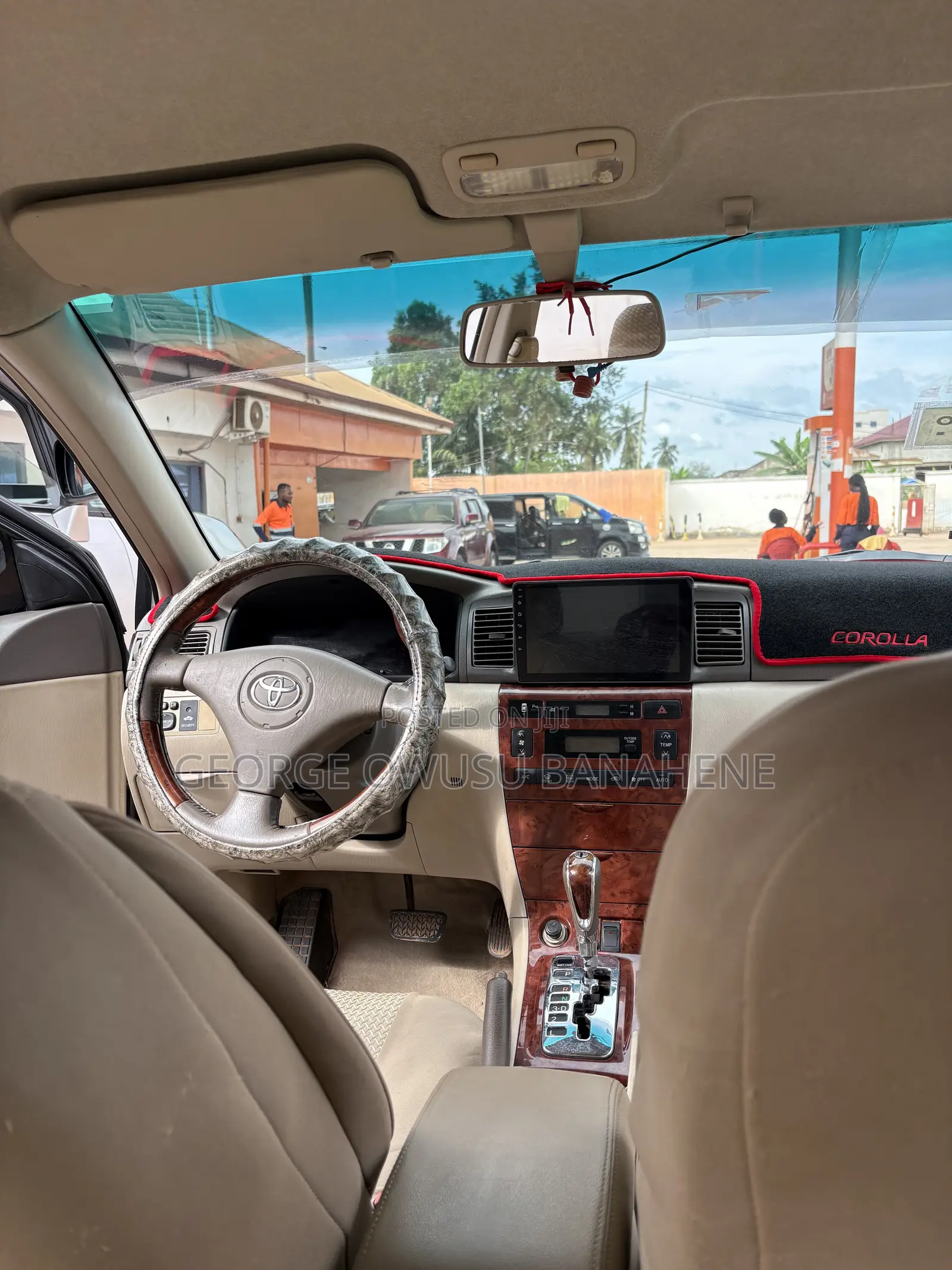 Toyota Corolla L 4-Speed Automatic 2013 Gray