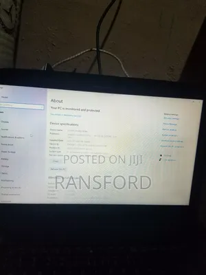 Laptop Medion 4GB Intel Core i3 HDD 500GB