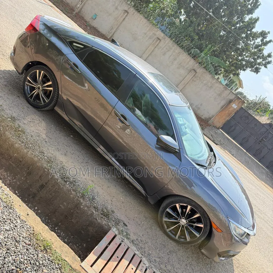 Honda Civic 2019 Gray