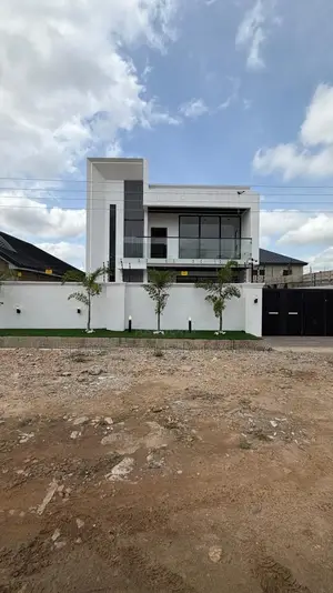 4bdrm House in Sefdard Properties, Ablekuma for sale