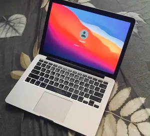 Laptop Apple MacBook Pro 2017 8GB Intel Core i5 HDD 500GB