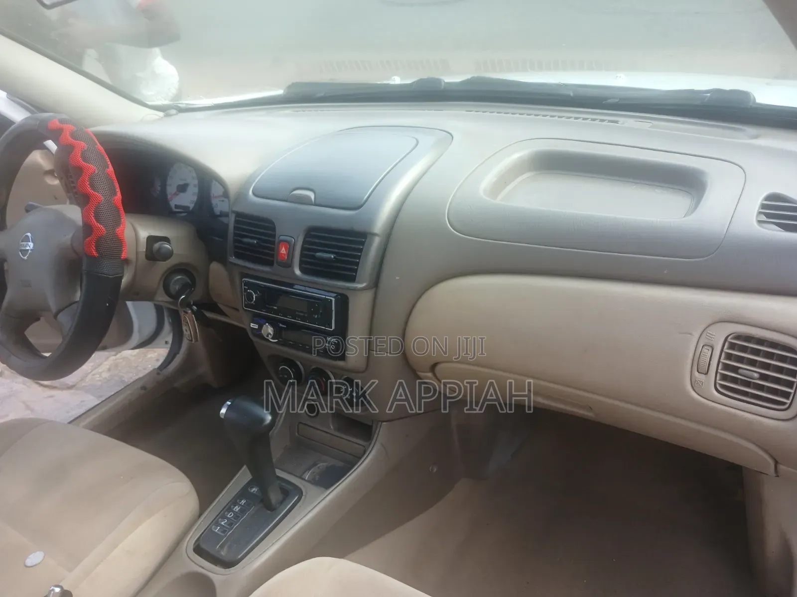 Nissan Sunny 2010 White