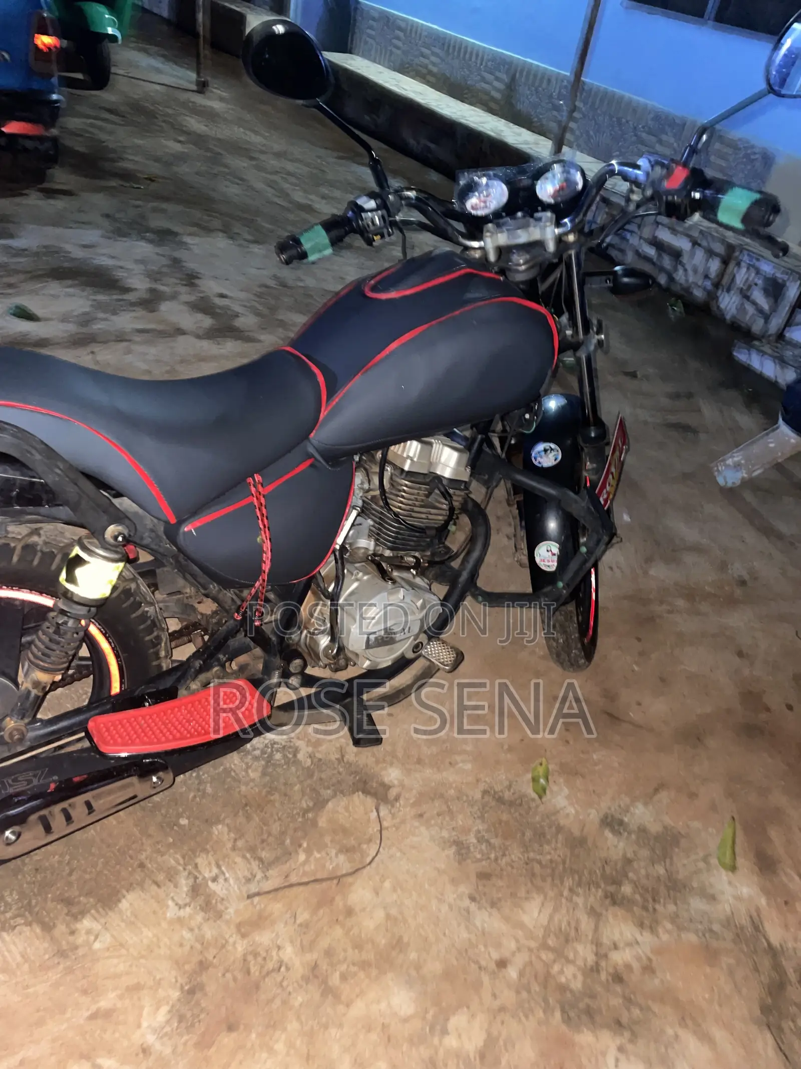 Royal RY125 2022 Black