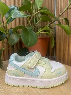 Kids' Premium Velcro Sneakers