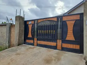 6bdrm House in Amasaman for sale