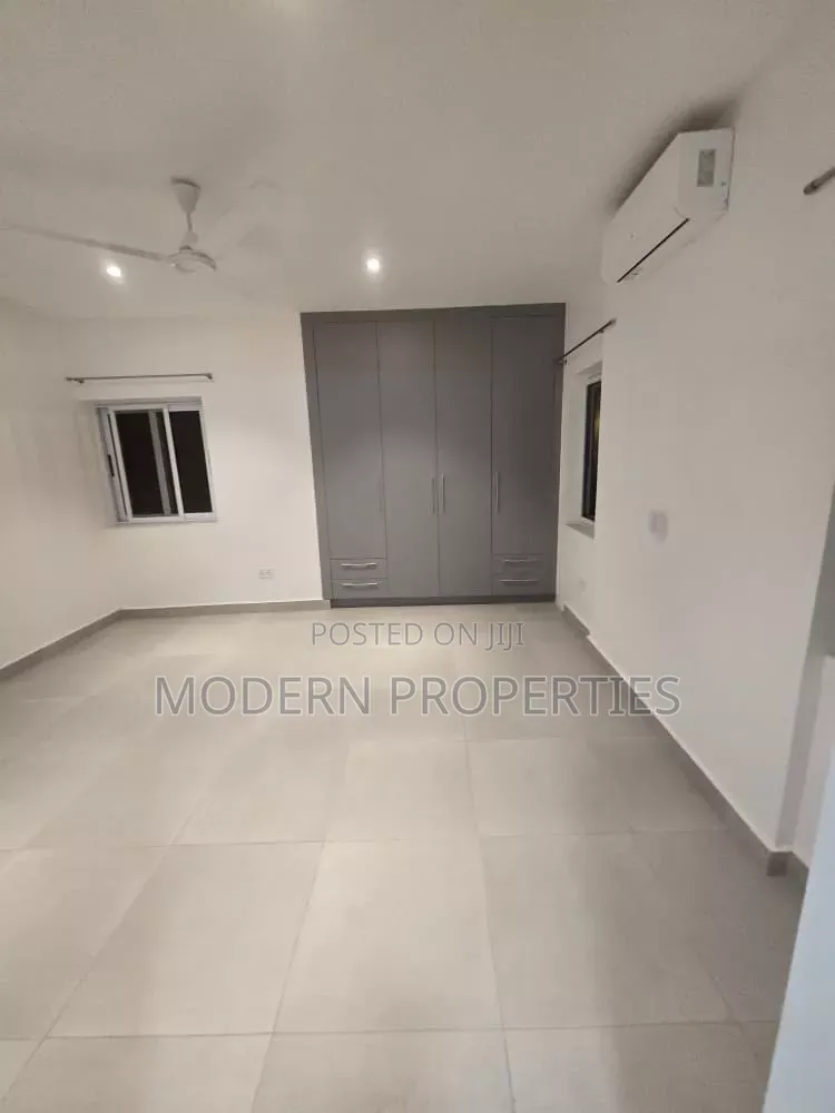 2bdrm Apartment in Modern Properties, Oxford Street for rent