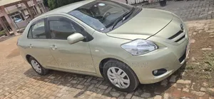 Toyota Belta 2008 Beige